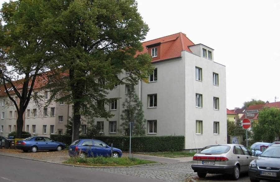 Außenansicht des Wohnhauses in der Maßmannstraße, Kröpeliner-Tor-Vorstadt Rostock – Referenzobjekt 5348 – Büchel Immobilien Rostock