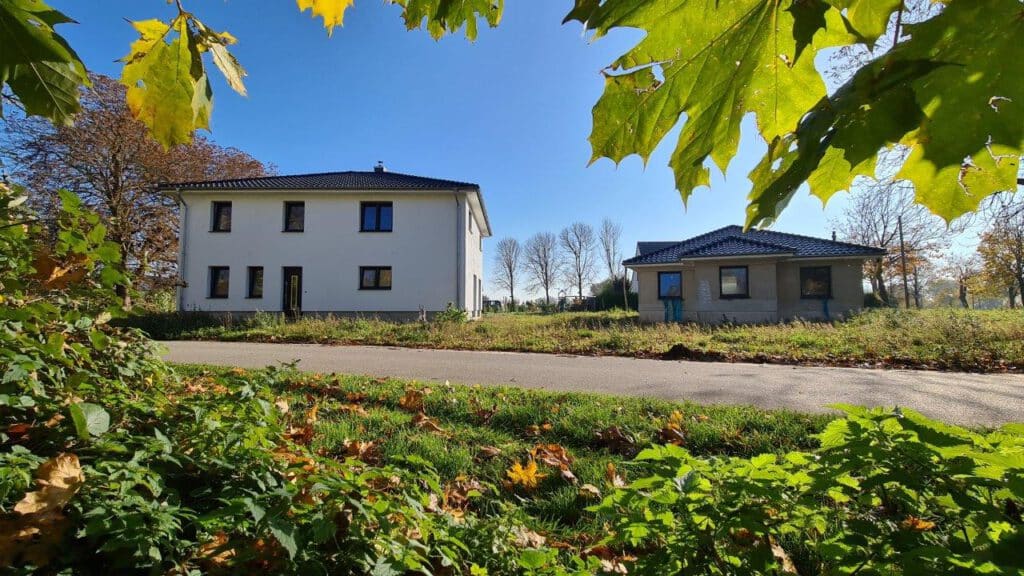 Neubau-Stadtvilla in Satow (Hof, 18239) – Außenansicht · Referenz 5702-2