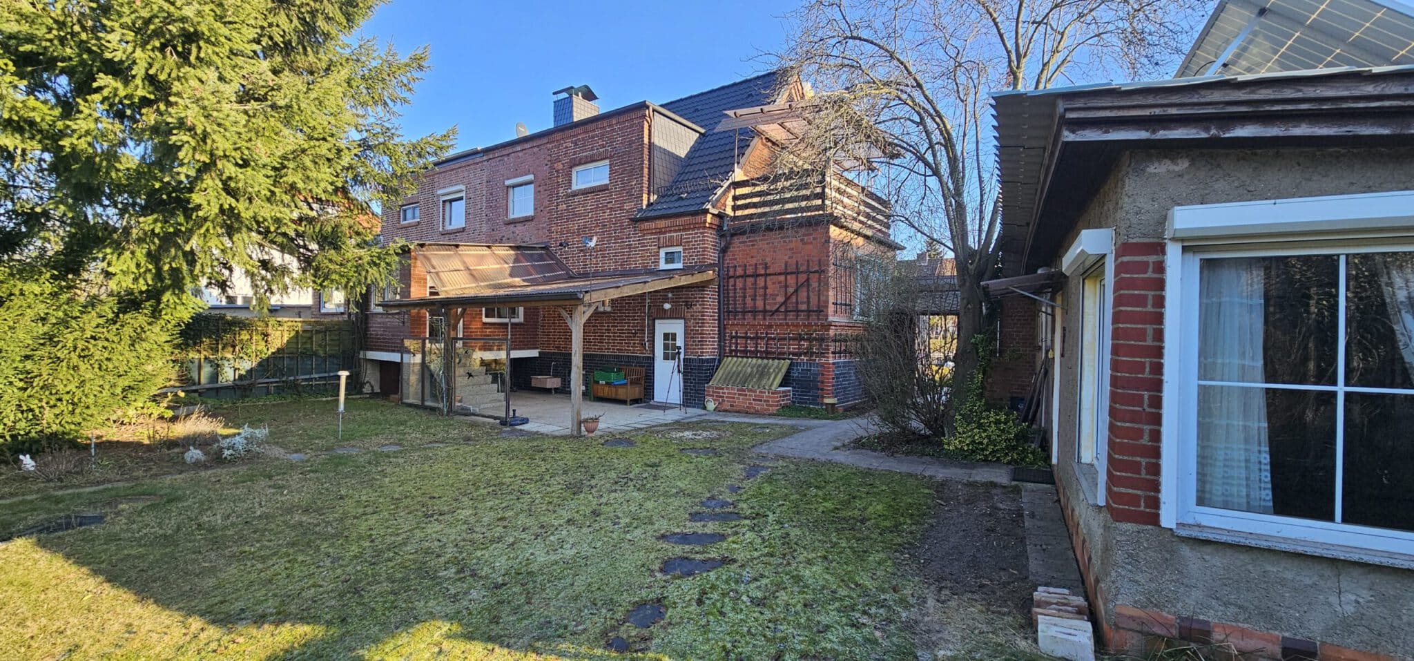 Rückansicht eines Hauses in Rostock – Gartenstadt (18057) am Rosenweg – Referenz-ID 5792.