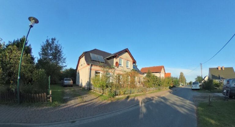 Straßenansicht des Einfamilienhauses in Blankenhagen (18182, Landkreis Rostock) – Referenzobjekt 5667 – Büchel Immobilien Rostock