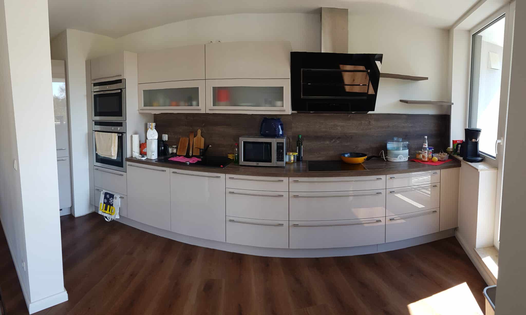 Küchenansicht der Mietwohnung in Rostock-Südstadt – Referenzobjekt 5640 – Büchel Immobilien Rostock