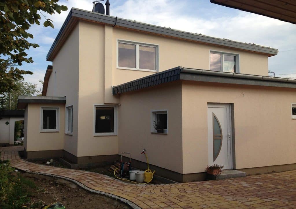 Neubau-Einfamilienhaus in Thulendorf mit Nebengebäude – Referenz 504